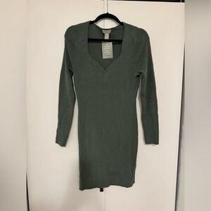 H&M green sweater dress. XL NWT